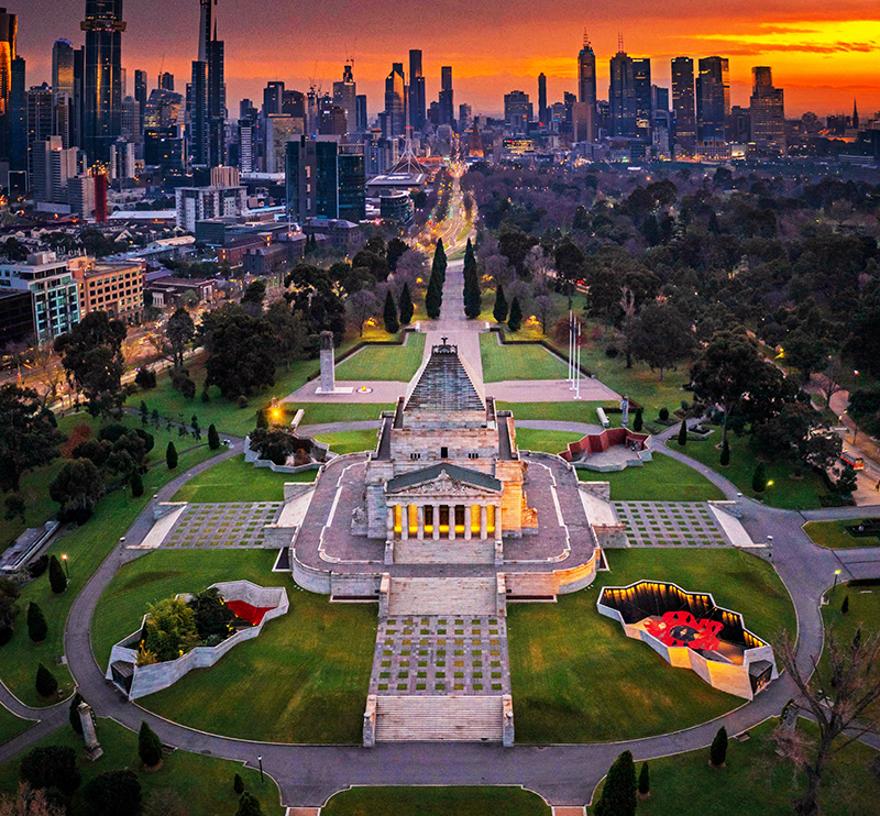 Shrine-of-Remembrance-image-by-Vaughan-Law-800px.jpg